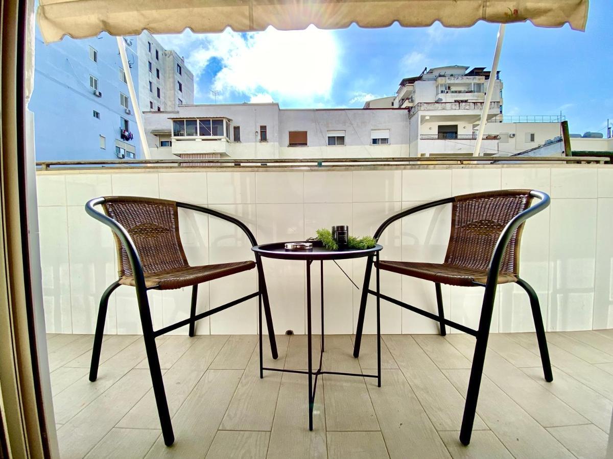 Luxury Apartments In City Center Durres Bagian luar foto